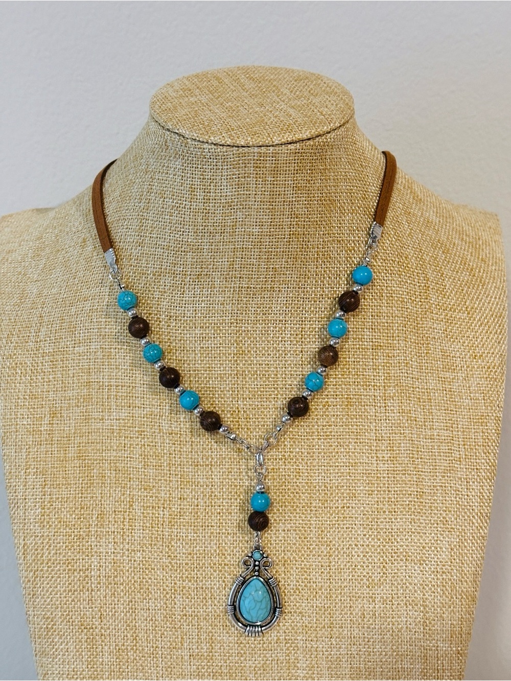 Fashion Jewelry Blue & Brown Beaded Y- Necklace with Teardrop Pendant
